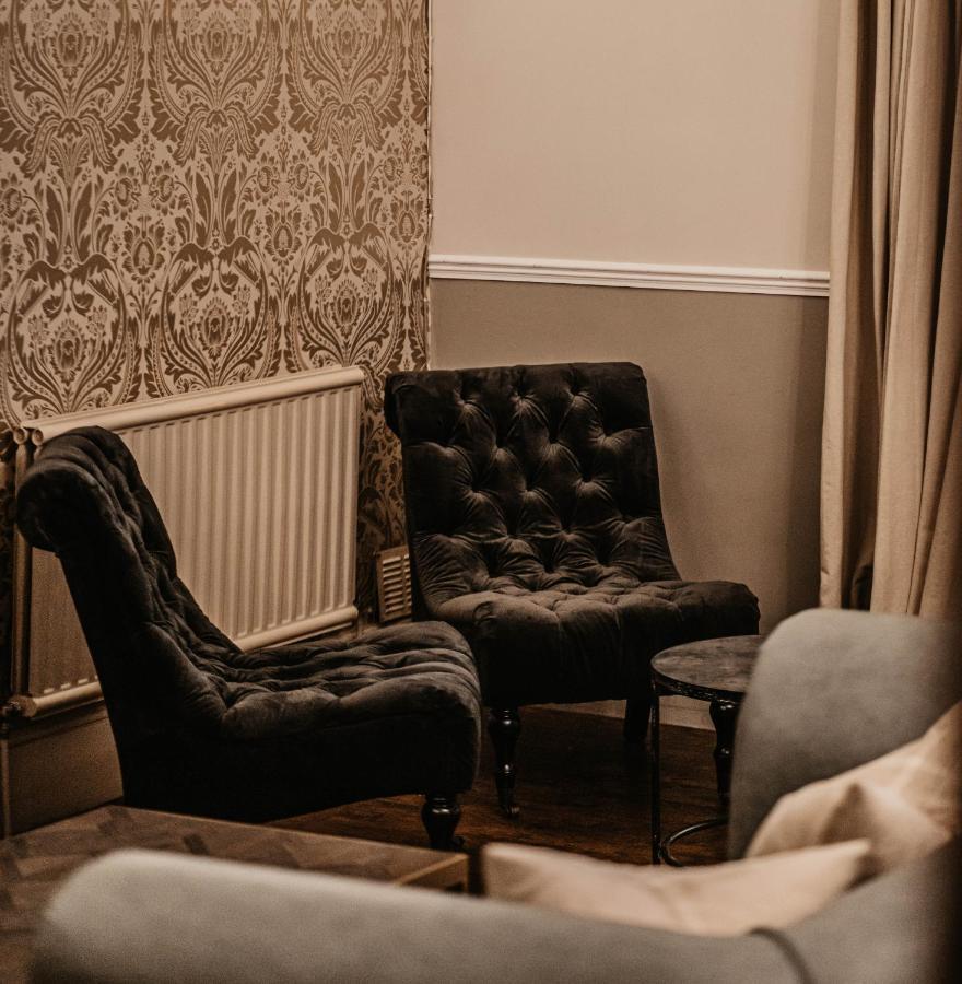 Elephant Hotel Pangbourne Zewnętrze zdjęcie