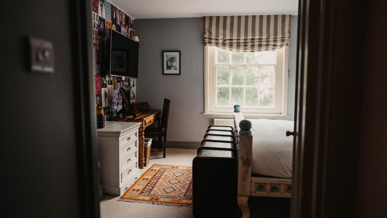 Elephant Hotel Pangbourne Zewnętrze zdjęcie