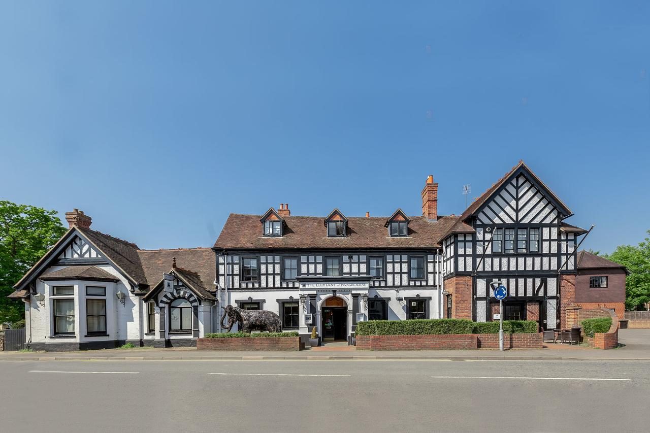 Elephant Hotel Pangbourne Zewnętrze zdjęcie