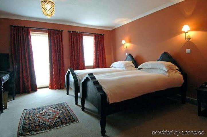 Elephant Hotel Pangbourne Zewnętrze zdjęcie